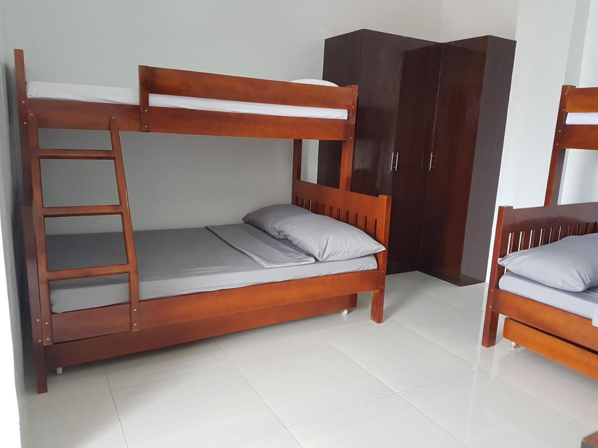 Lufian Dormitel Hostel Dumaguete City Kültér fotó